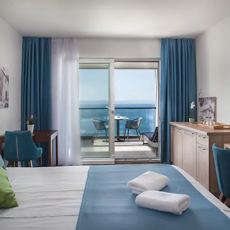 Hotel Cascada Podgora (Split-Dalmatia)