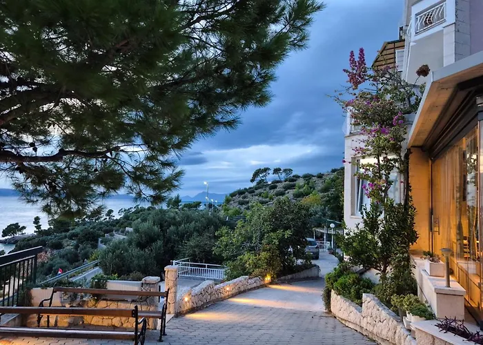 Szálloda Cascada Podgora