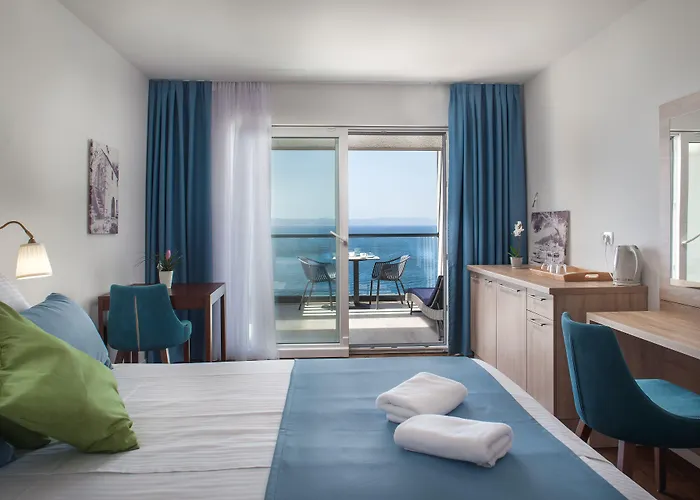 Szálloda Cascada Podgora