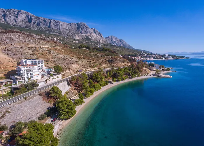 Cascada Podgora (Split-Dalmatia)